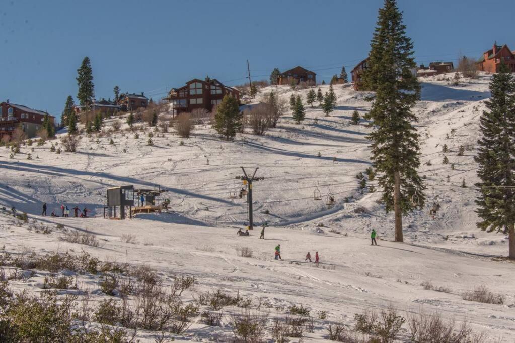 3Br Tahoe Donner Cabin With Hoa Perks Like Pools Hot-Tub Minutes To Trails Lake Golf Тракі Екстер'єр фото