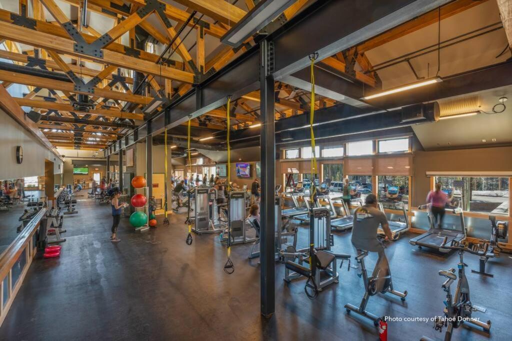 3Br Tahoe Donner Cabin With Hoa Perks Like Pools Hot-Tub Minutes To Trails Lake Golf Тракі Екстер'єр фото