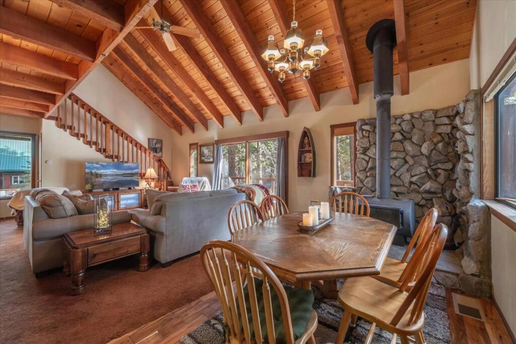 3Br Tahoe Donner Cabin With Hoa Perks Like Pools Hot-Tub Minutes To Trails Lake Golf Тракі Екстер'єр фото